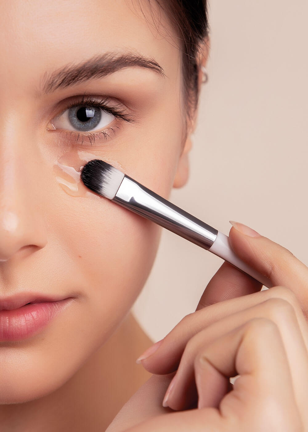 Eye Serum Cosmetics – Brush Luvia